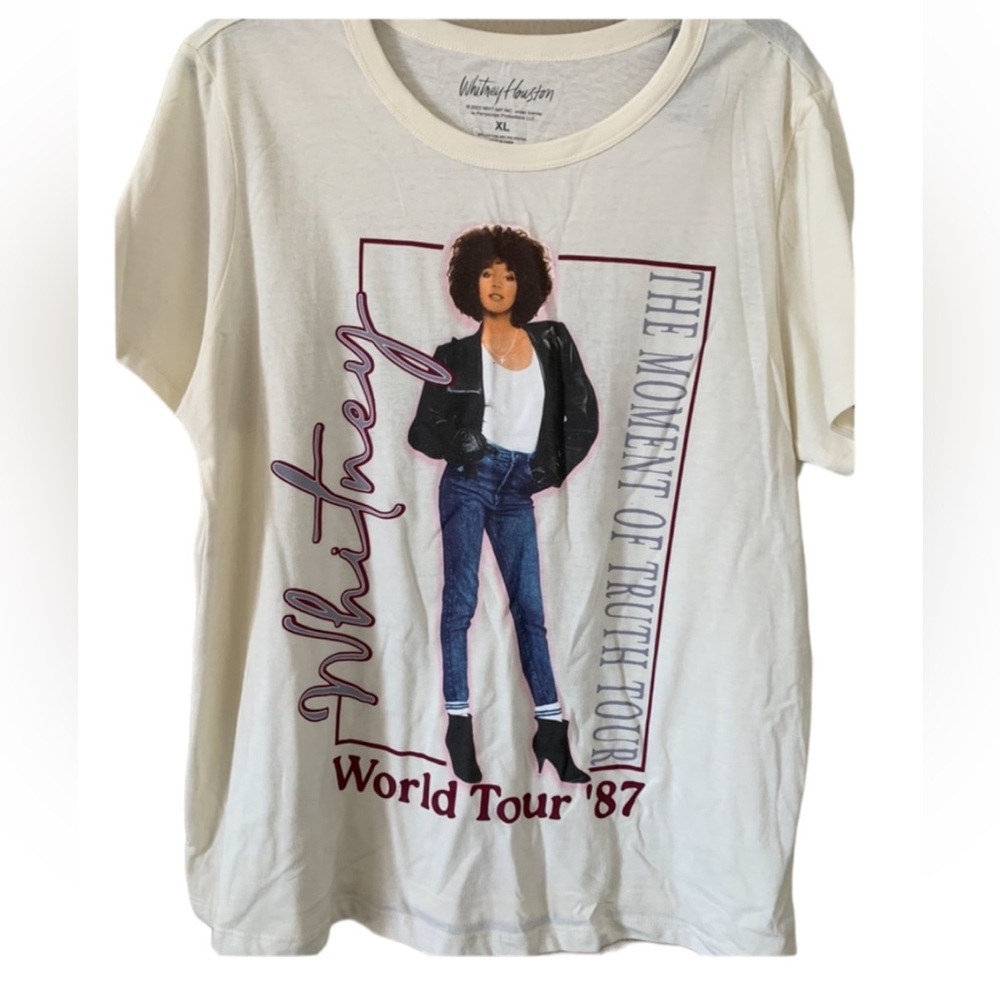 Whitney Houston 1987 Tour Graphic Tshirt SIZE XL NWT